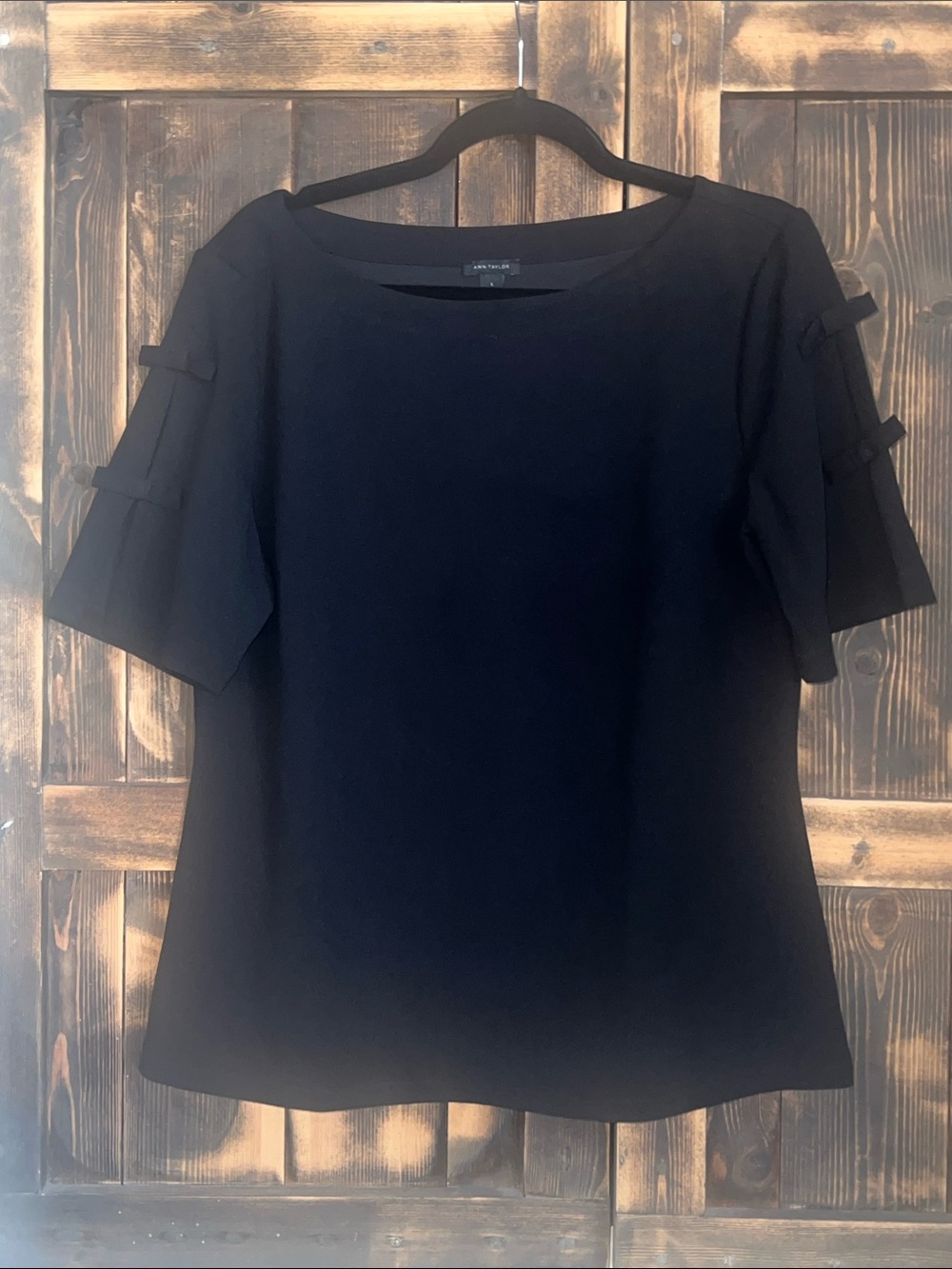 NWT✨Ann Taylor Black Short-Sleeve Blouse with Tie-Detail Sleeves